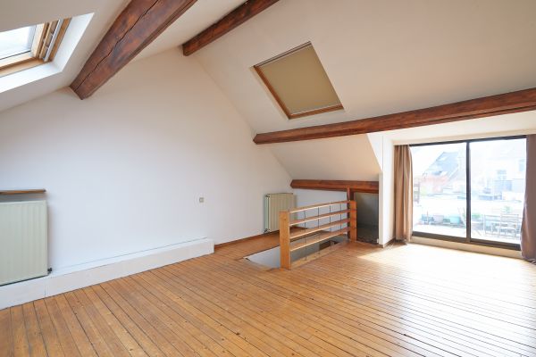 Cost of Attic Window Installation in San Francisco
